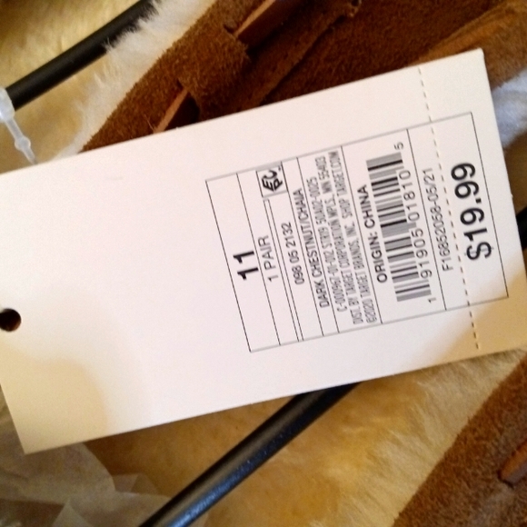 Women's Chaia Moccasin Slippers - Picture 5 of 5